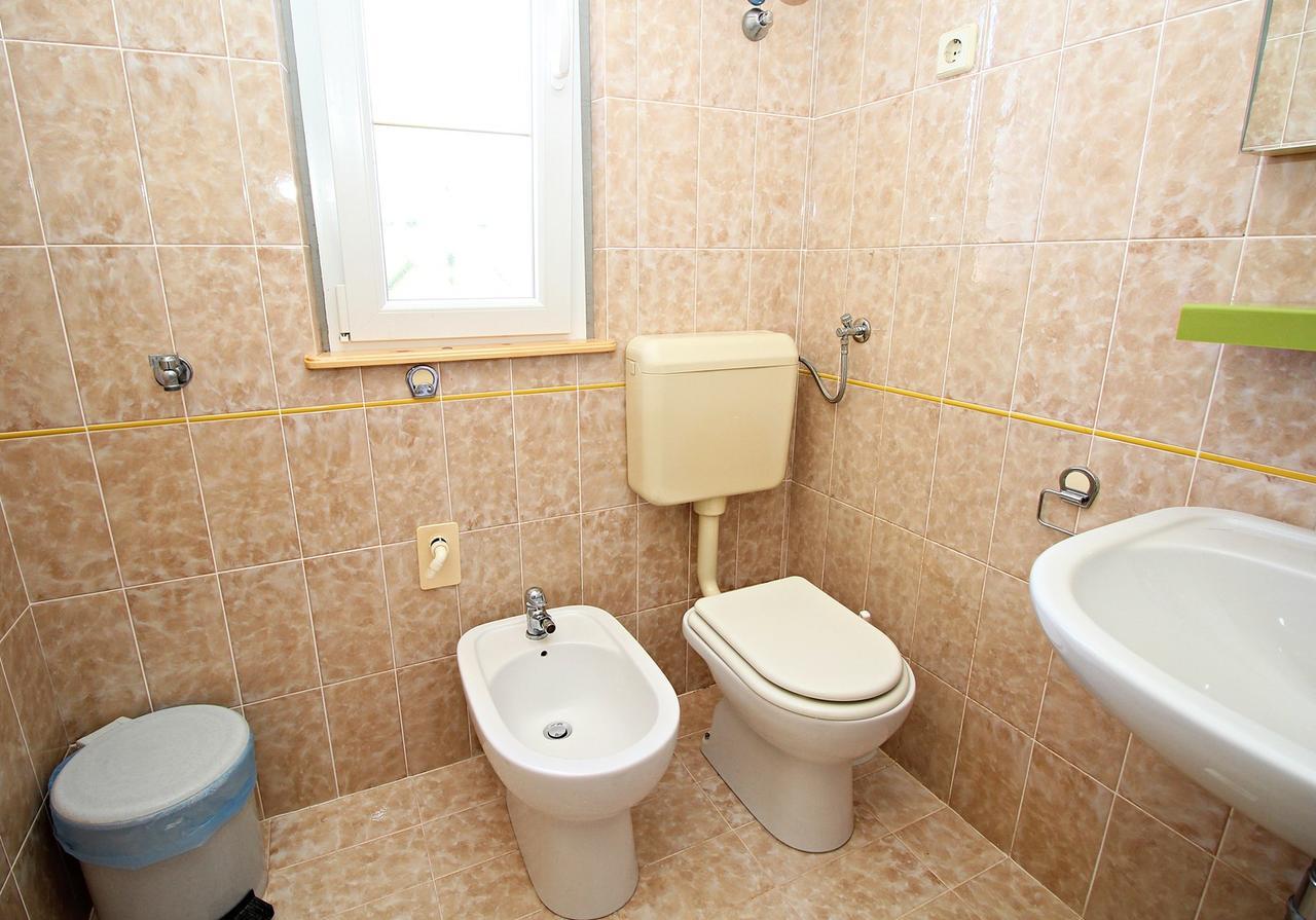 Filipi Apartment Sali Ngoại thất bức ảnh